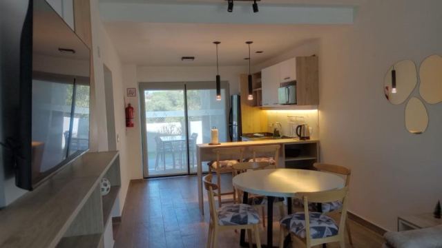 Aparts de la Villa - CheckinFans