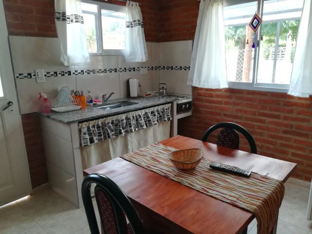 Esquina - CheckinFans